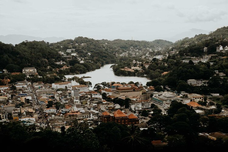 Historical Kandy Lake